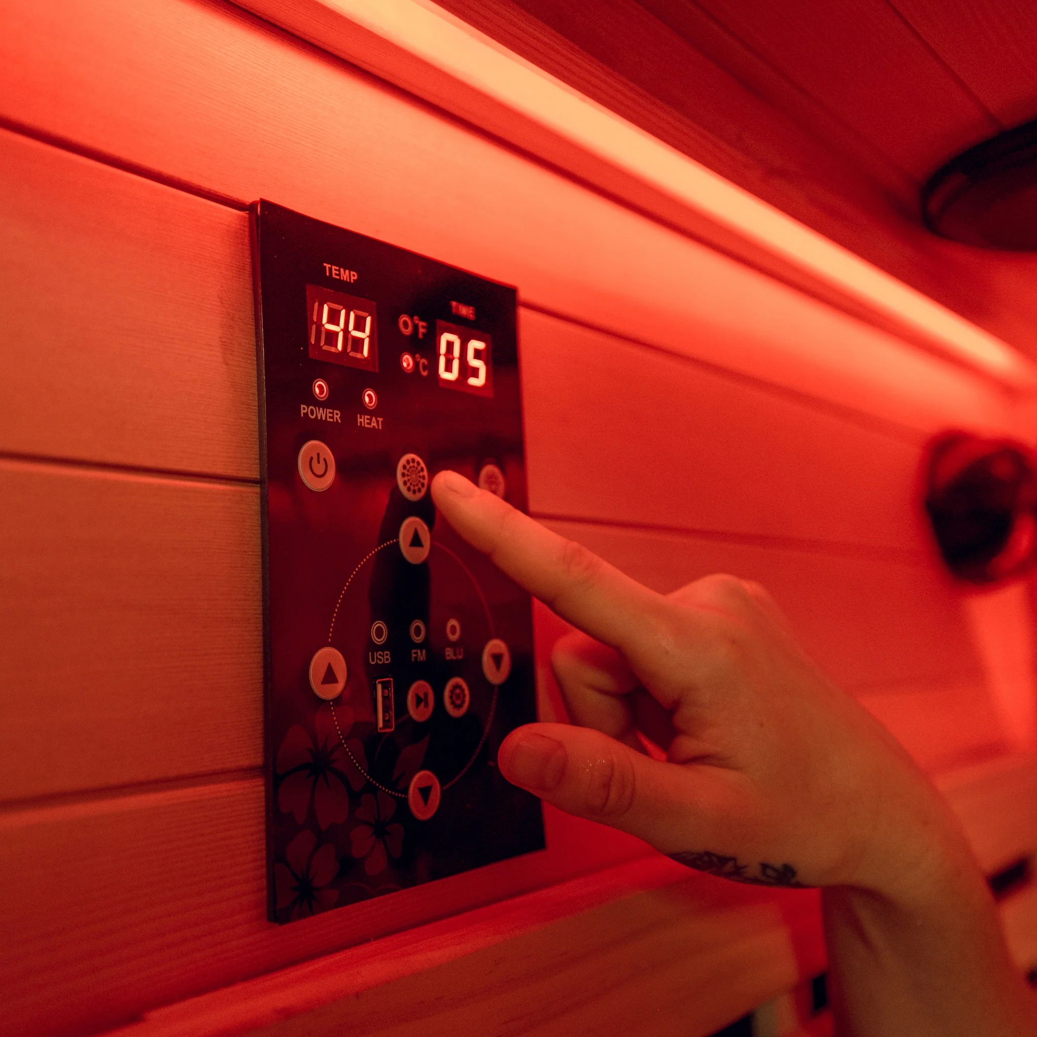 Nordik Recovery 1-Person Infrared Sauna - Image 13